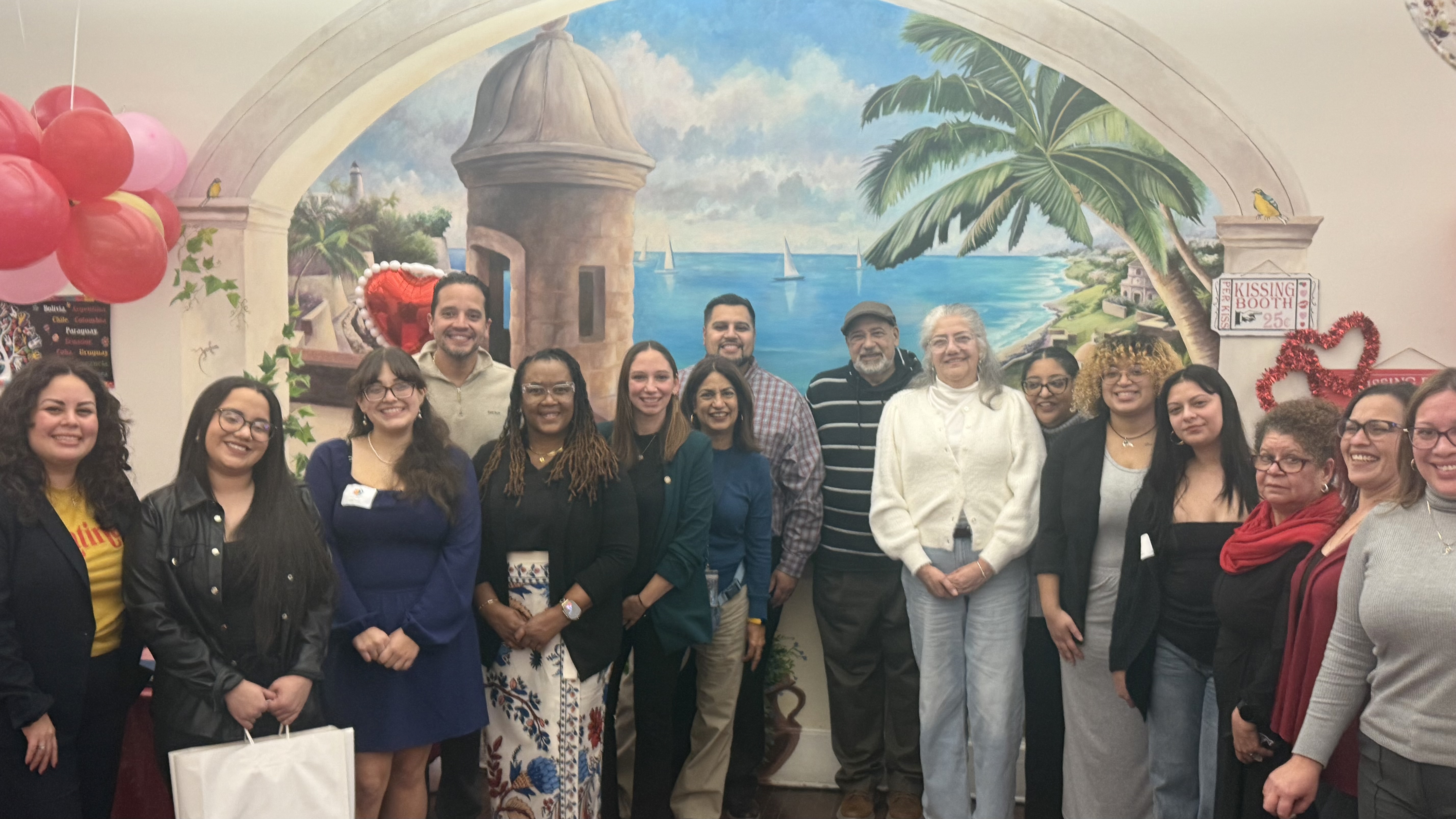 Hispanic Center and Latino Leadership Alliance award $8,000 in scholarships, free laptops