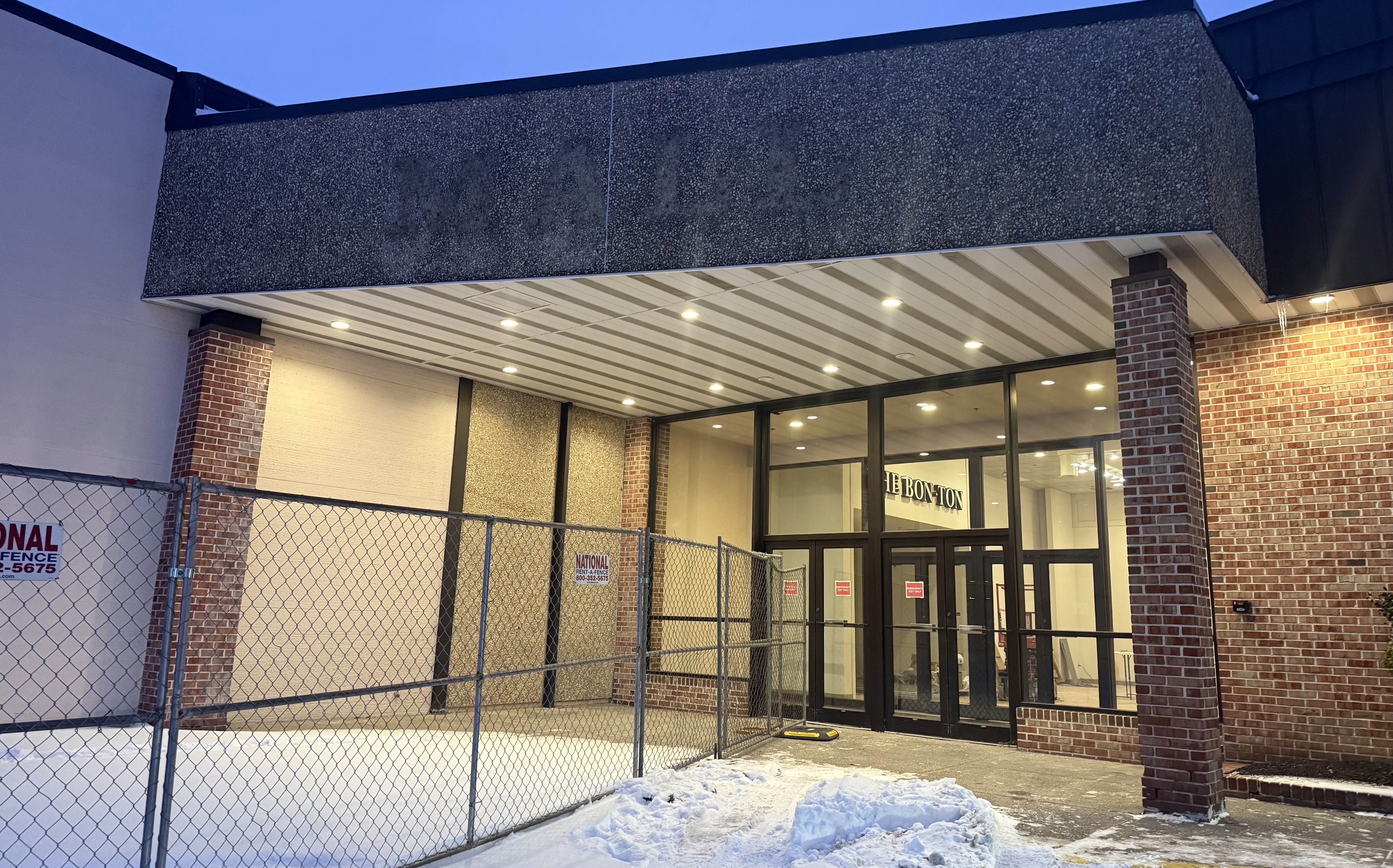 The entrance to the former Bon-Ton at the South Mall