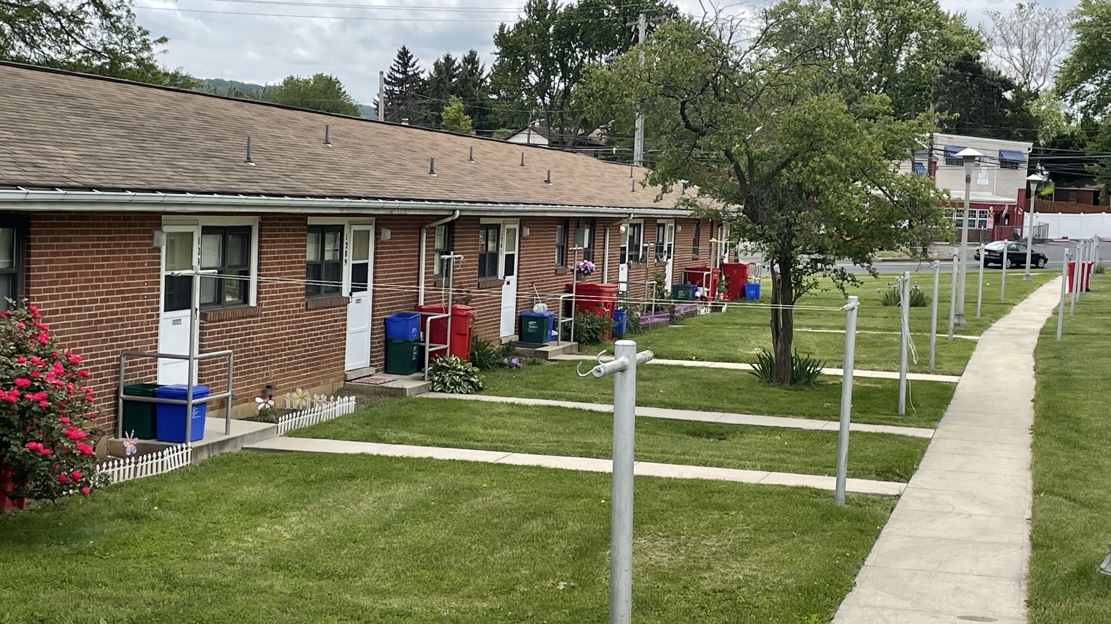 Stefko-Pembroke Neighborhood, Dover Lane